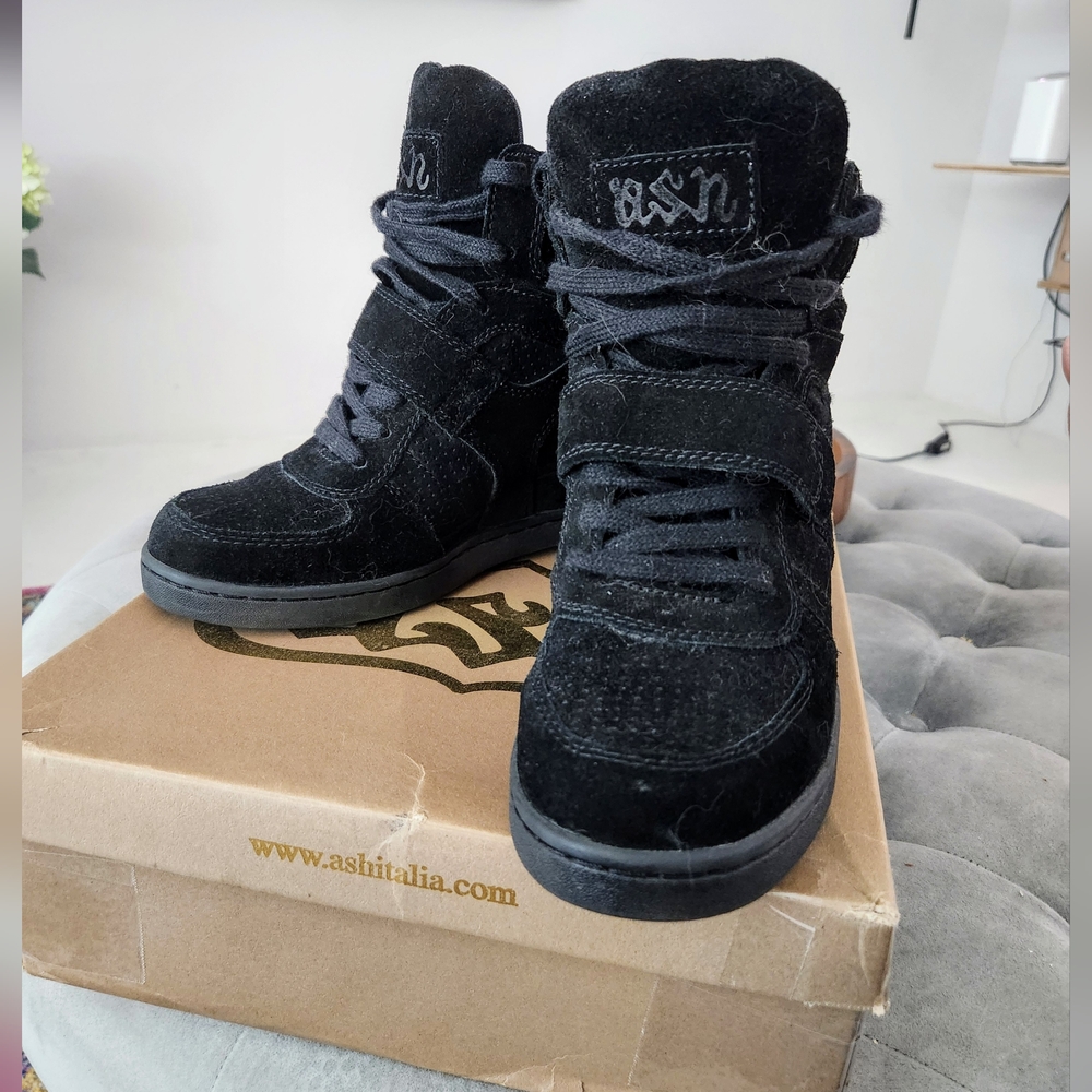 Ash Black Suede Shoes, size 41